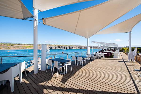 Villas Pasito Blanco