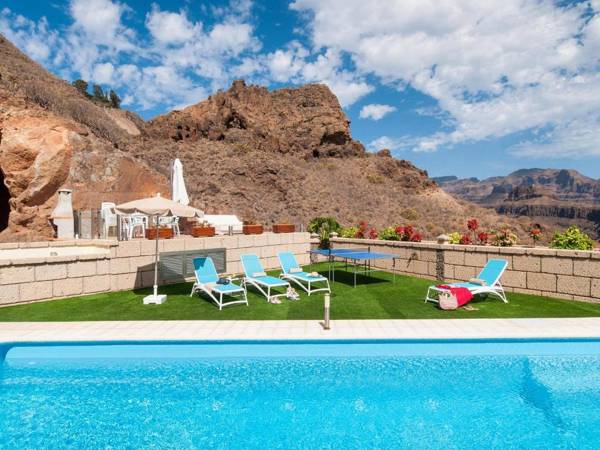 Majestic Villa Monte Leon for 6 + 6