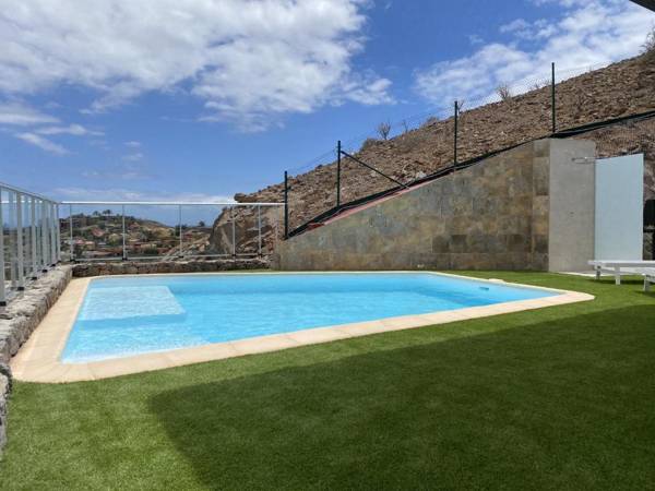 Calm ocean views by CanariasGetaway