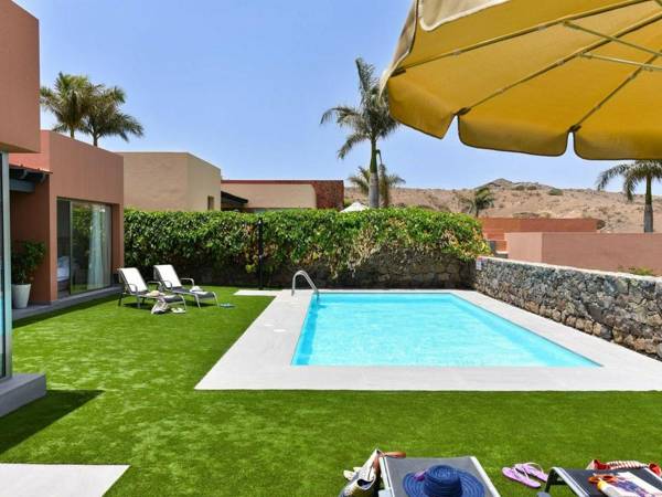Beautiful Villa in San Bartolomé de Tirajana with Terrace