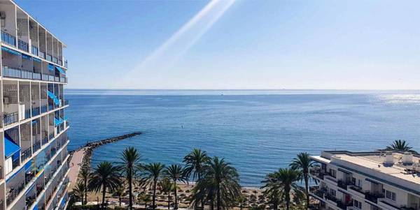 SKOL 933 Fantastic two bedrooms on the 9th floor with amazing sea views