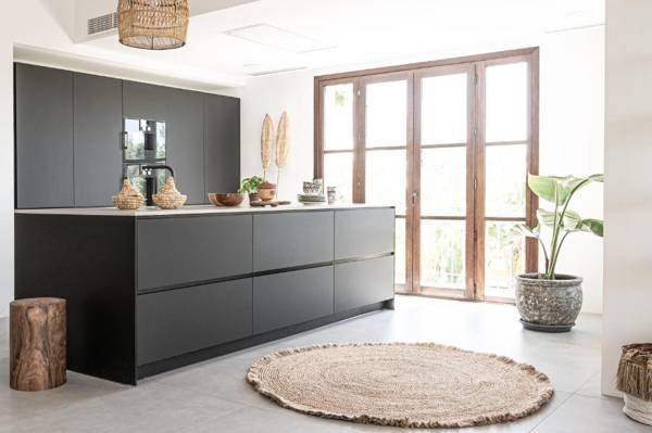 DESIGNER VILLA LUXURY CINEMA POOL VIEW NUEVA ANDALUCIa