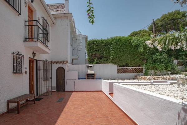 Cozy holiday home at the beach in Costabella Marbella