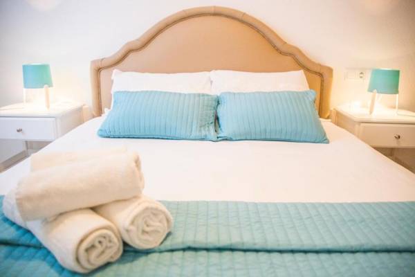 4Seasons La Rosaleda Apartment