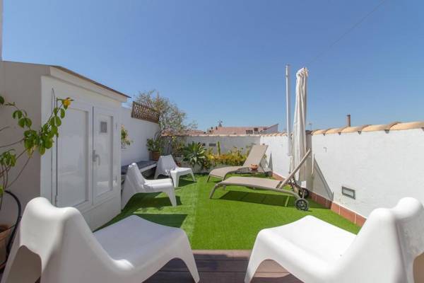 C20 - Adorable Apartment in the Center with Sun Terrasse