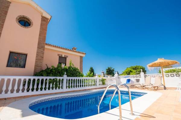 Cubo's Villa Palacio Valdes