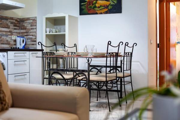 Peña 5 RooMalaga by Bossh! Apartments