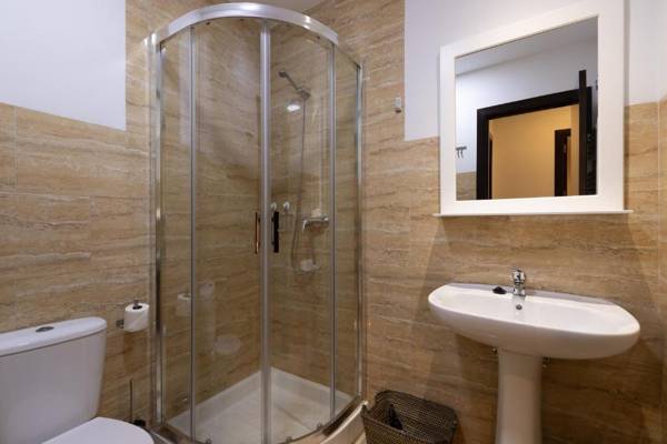 HOMEABOUT LA MERCED Apartments