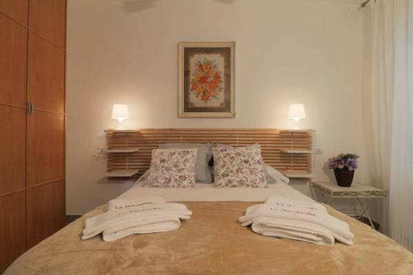 C52 - Seaside 2 Bedrooms By the Center