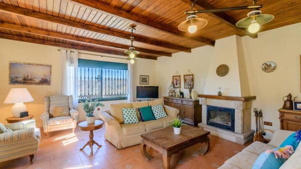 Finca El Mirador Malaga by Ruralidays