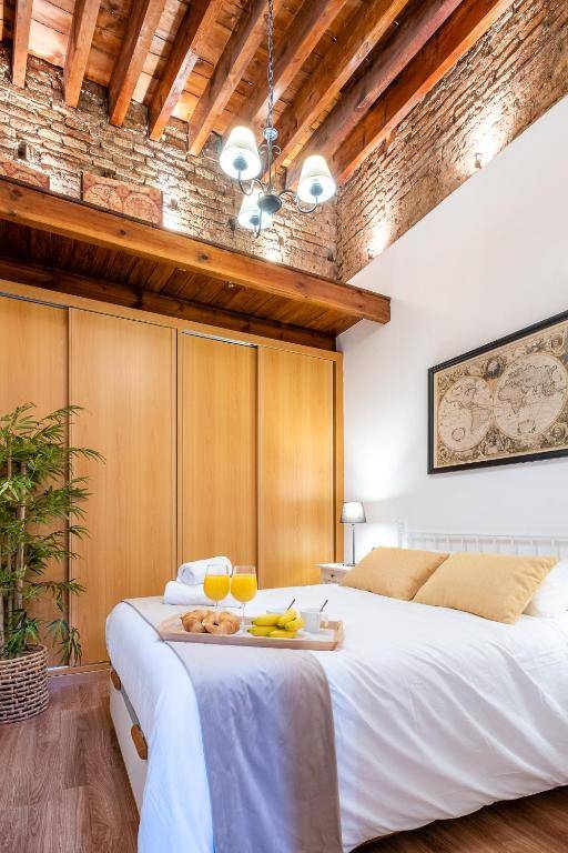 CARRETERIA - Design & Comfort - Prime area