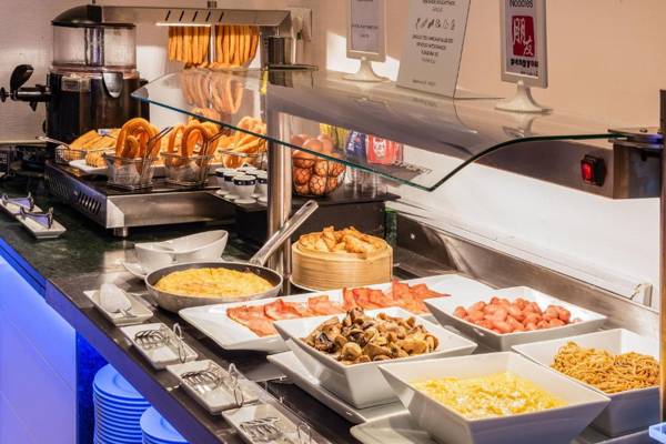 Hotel Madrid Atocha Affiliated by Meliá