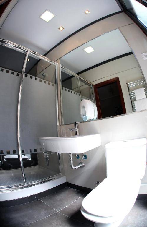 Hostal Atocha Almudena Martín