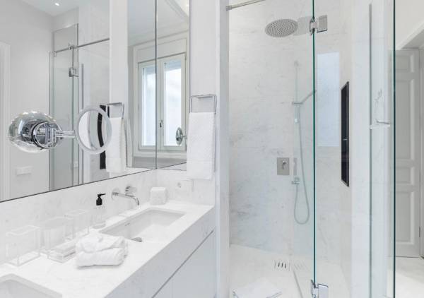 Justicia Apartment II by Flatsweethome