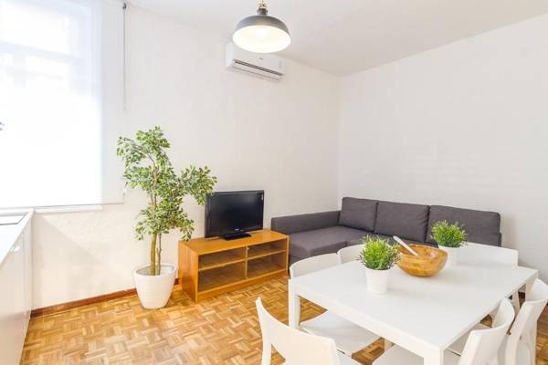 PYR Select Chueca II