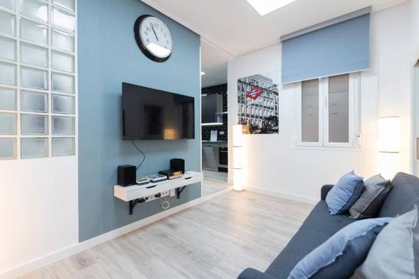 Plaza Mayor Apartment by Rentalis