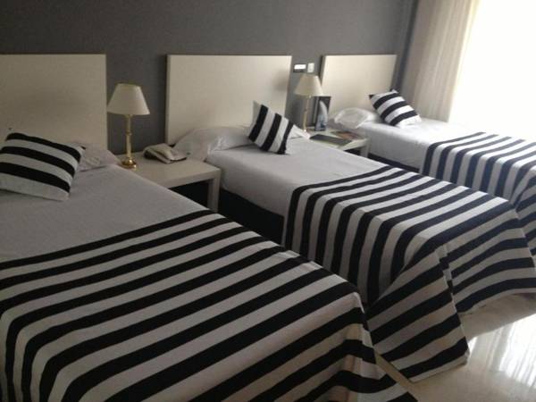 Esentia Togumar - Triple 3 adults