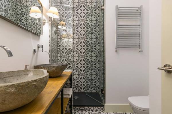 HOMEABOUT DIEGO DE LEÓN Apartment I