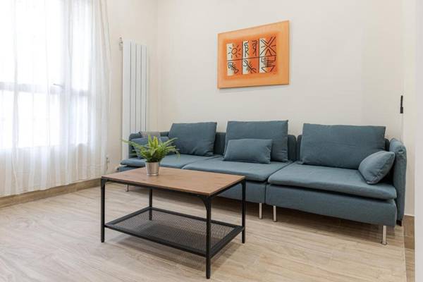 PYR Select Latina XIII