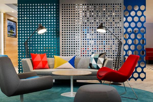 Holiday Inn Express Madrid Airport