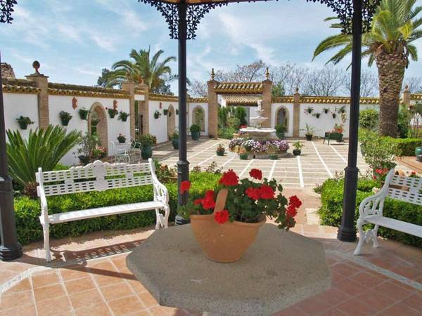 Lora del del Río Cortijo Hacienda Nueva en la Gran Vega de Sevilla