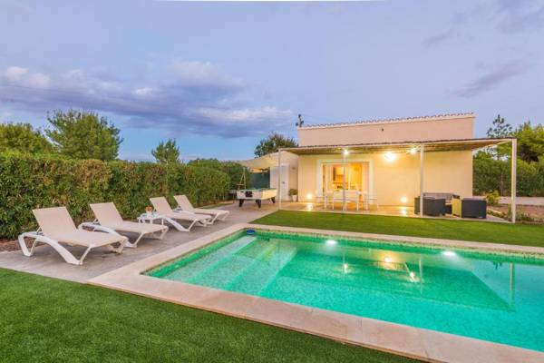 NOGUER - Villa for 4 people in LLOSETA.