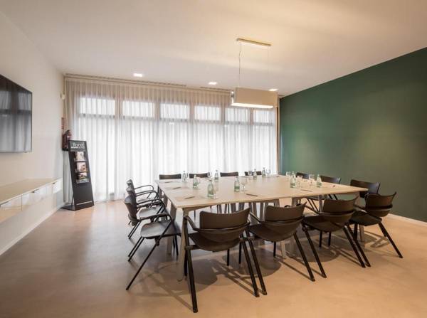 AQUA Hotel Bertran Park