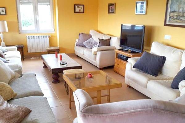 5 bedrooms house at Liencres 50 m away from the beach with sea view jacuzzi and enclosed garden