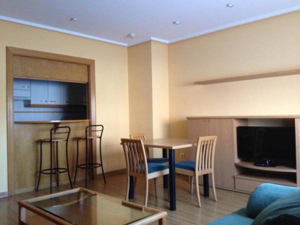 Apartamentos Turisticos Puerta de León