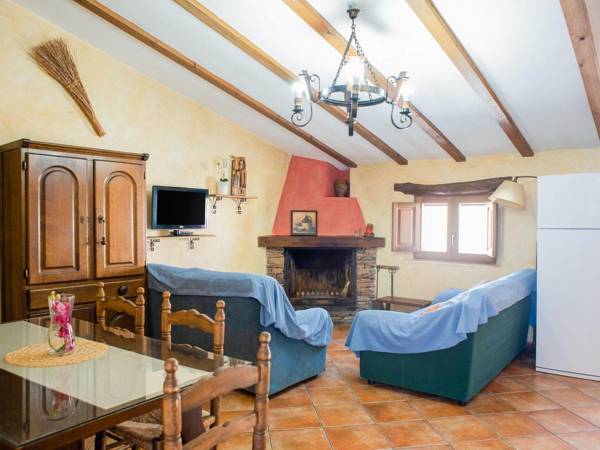 Rustic Cottage in Laroya with Swimming Pool and Terrace