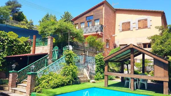 6 bedrooms villa with private pool enclosed garden and wifi at La Puebla de Castro