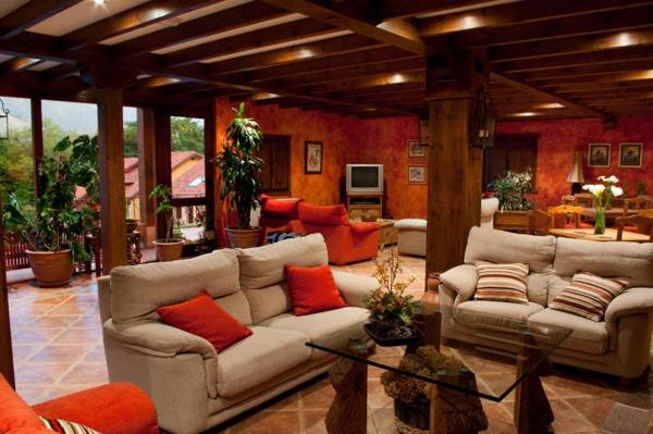 Hotel Rural La Lluriga