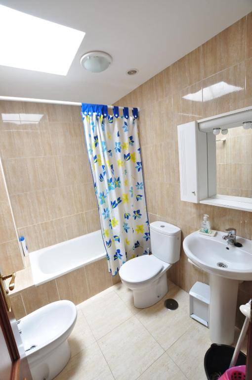 Casa Paradiso with great views perfect for surf or family holidays