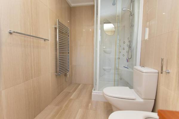 Stylish townhouse - RESORT facilities