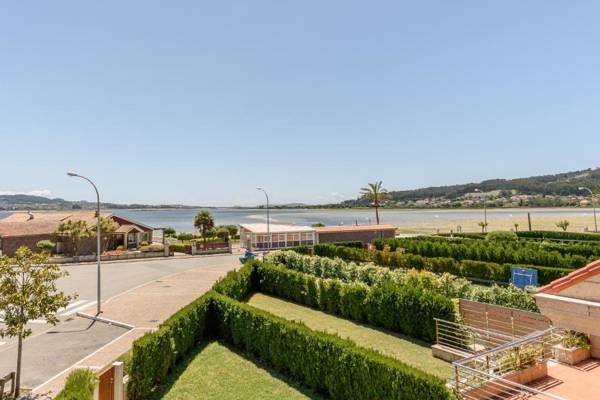 Apartamentos La Toja