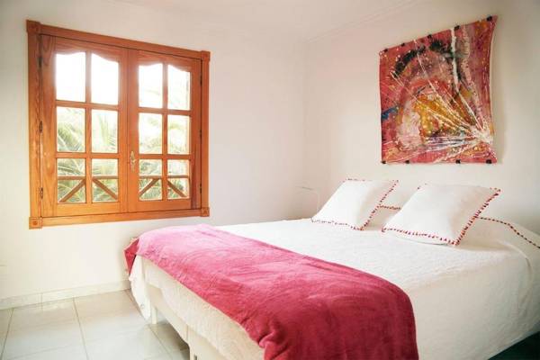 Direkt-am-Meer-finca-la-punta-Atlantico-mit-herrlicher-Terrasse