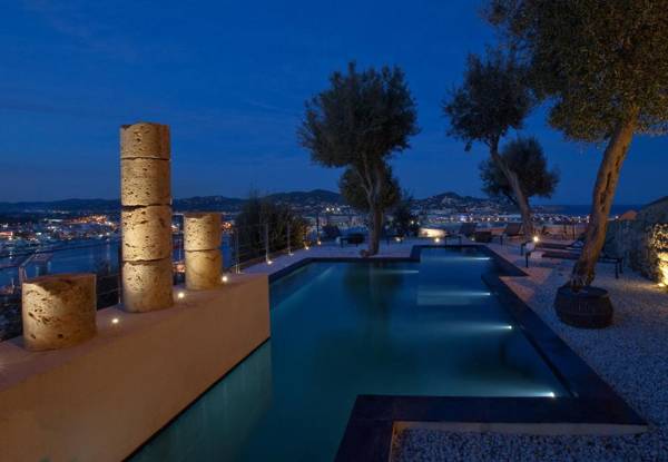 Hotel La Torre del Canonigo - Small Luxury Hotels