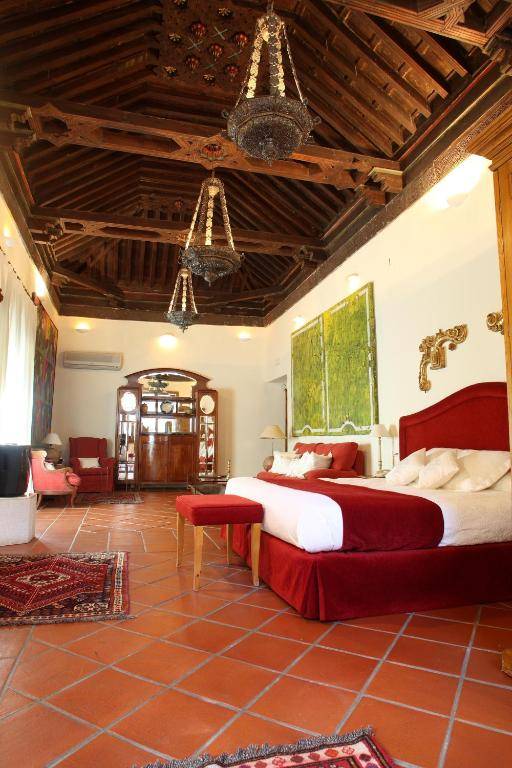 Palacio de Santa Inés