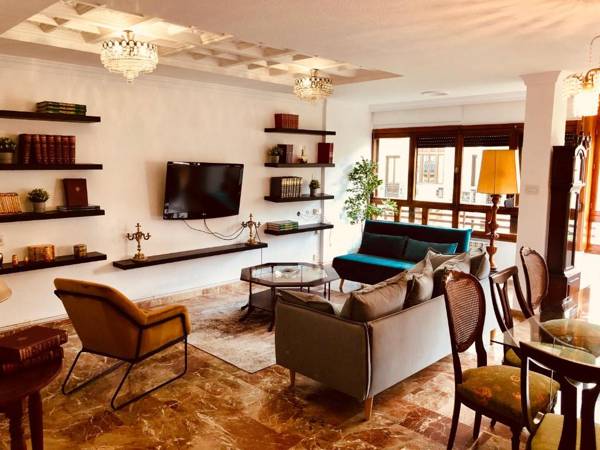 tuGuest Gran Via 42 Apartment