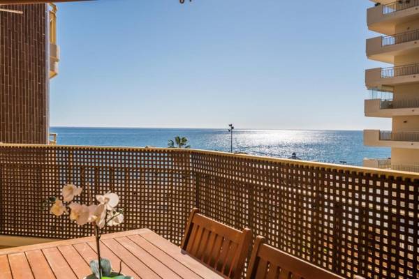 Dona Sofia - Fuengirola Apartment with Sea Views