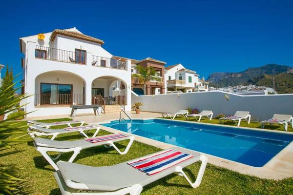 Nerja Paradise Rentals - Villa Cataleya