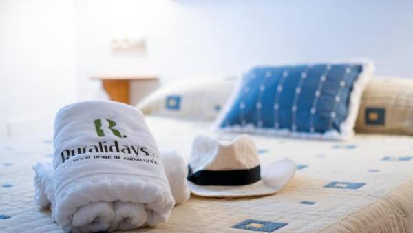 Villa Fuente Luz Frigiliana by Ruralidays