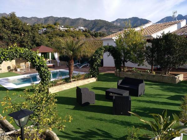 Rustic Villa in Lopera with Terrace