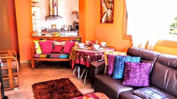 Deluxe garden flat near Terra-Mítica