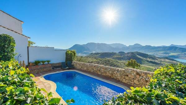 Casa El Pajar del Gastor by Ruralidays