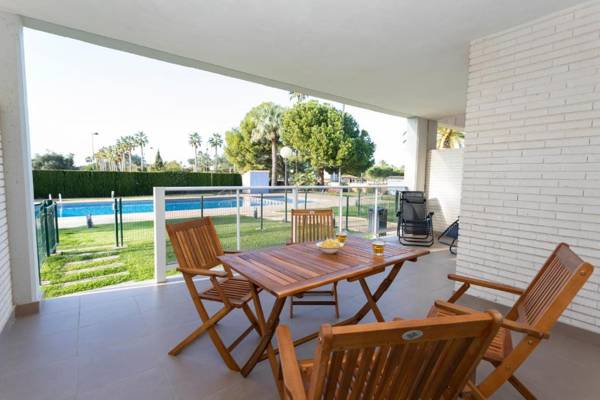 Apartamento planta baja a 50 m de la playa Brisas Denia