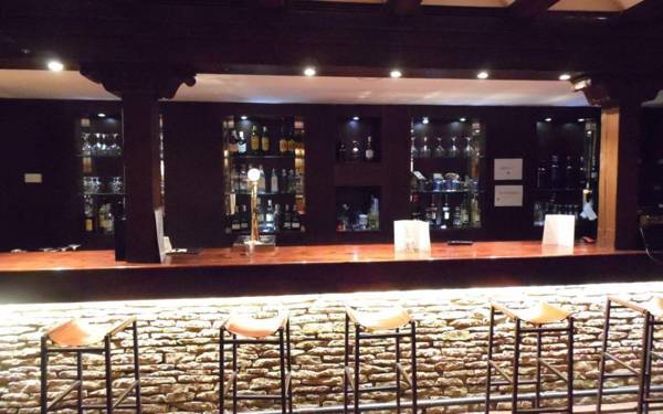 HospederA­a Palacio De La Iglesuela Del Cid