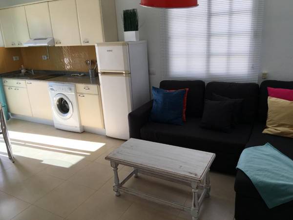 Hoplaco Beach Apartment