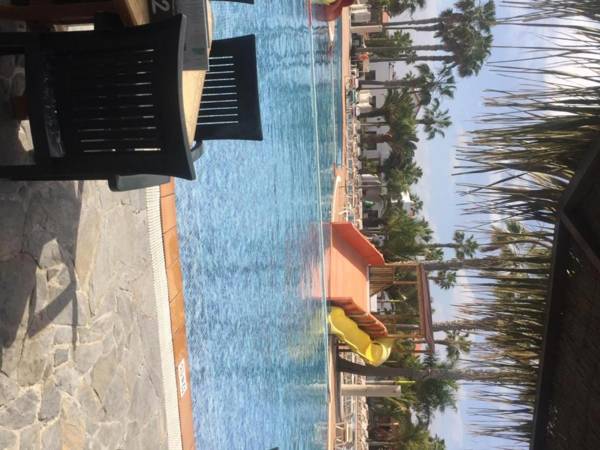 Sunny Cosy apartment on Ist Floor of holiday complex.