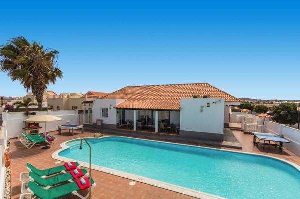 Villa Esmeralda by Villa Plus